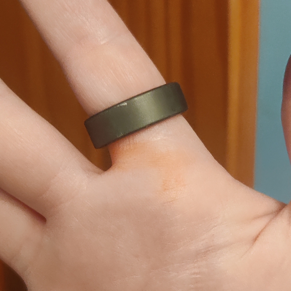 Oura Ring Gen3 Heritage Black Size 11 - Picture 6 of 7